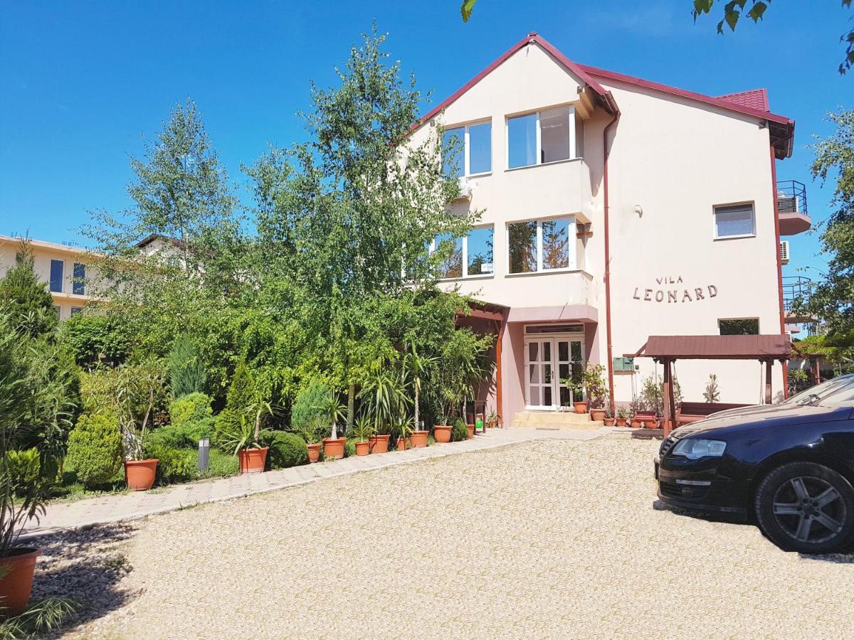 Hotel Vila Leonard Costinesti Esterno foto